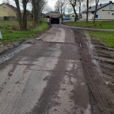 Trwa przebudowa drogi gminnej w Klonowcu Wielkim!