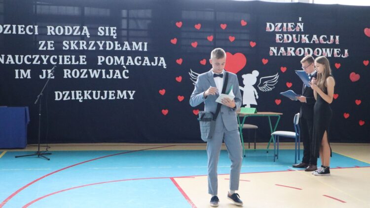 Dzień Edukacji Narodowej w Szkole Podstawowej im. Kornela Makuszyńskiego w Łaniętach