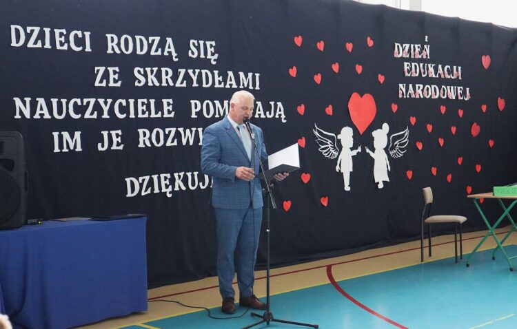 Dzień Edukacji Narodowej w Szkole Podstawowej im. Kornela Makuszyńskiego w Łaniętach