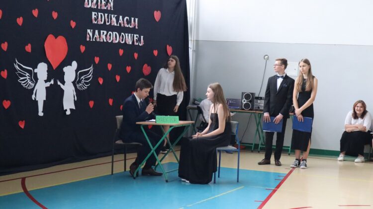 Dzień Edukacji Narodowej w Szkole Podstawowej im. Kornela Makuszyńskiego w Łaniętach