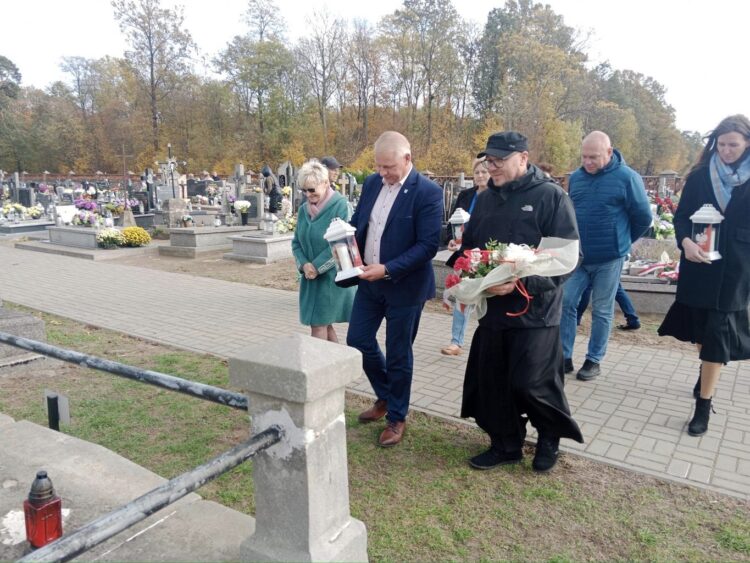 Obchody Dnia Wszystkich Świętych