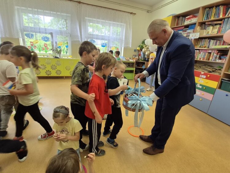 Dzień Dziecka w Przedszkolu Lokalnym im. Kubusia Puchatka w Łaniętach