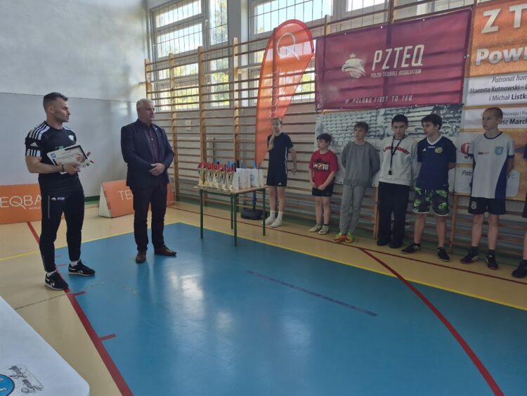 Turniej Teqball w Singla o Puchar Wójta Gminy Łanięta Tomasza Szczęsnego!