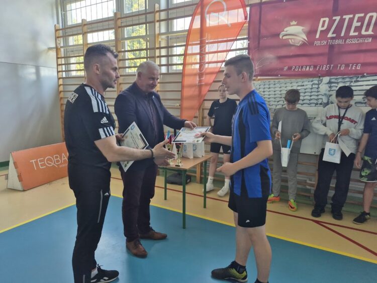 Turniej Teqball w Singla o Puchar Wójta Gminy Łanięta Tomasza Szczęsnego!