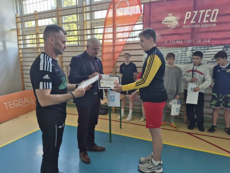 Turniej Teqball w Singla o Puchar Wójta Gminy Łanięta Tomasza Szczęsnego!