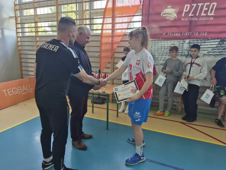 Turniej Teqball w Singla o Puchar Wójta Gminy Łanięta Tomasza Szczęsnego!