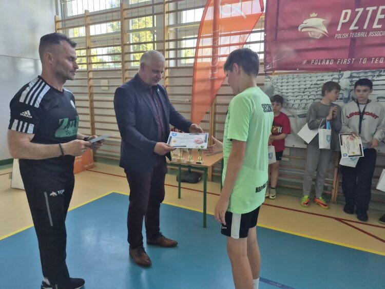 Turniej Teqball w Singla o Puchar Wójta Gminy Łanięta Tomasza Szczęsnego!