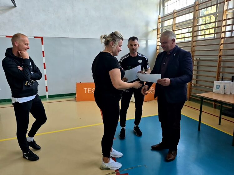 Turniej Teqball w Singla o Puchar Wójta Gminy Łanięta Tomasza Szczęsnego!