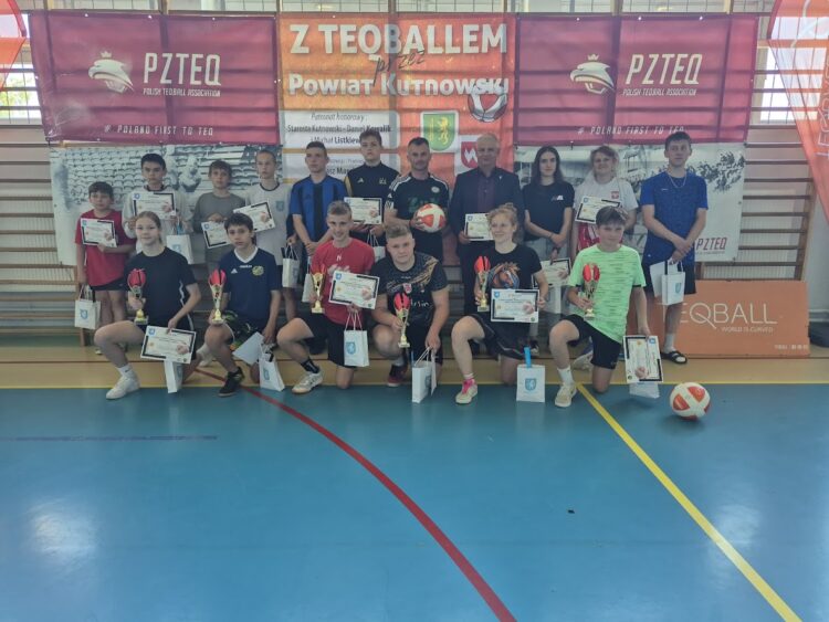 Turniej Teqball w Singla o Puchar Wójta Gminy Łanięta Tomasza Szczęsnego!