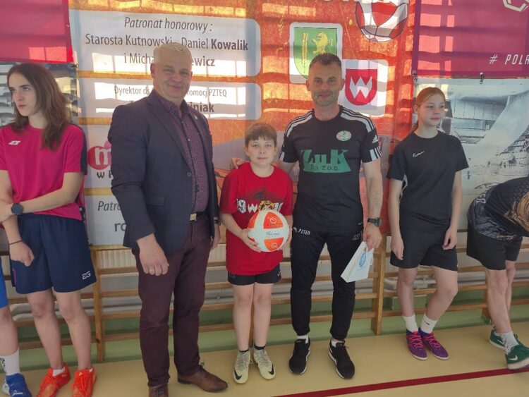 Turniej Teqball w Singla o Puchar Wójta Gminy Łanięta Tomasza Szczęsnego!