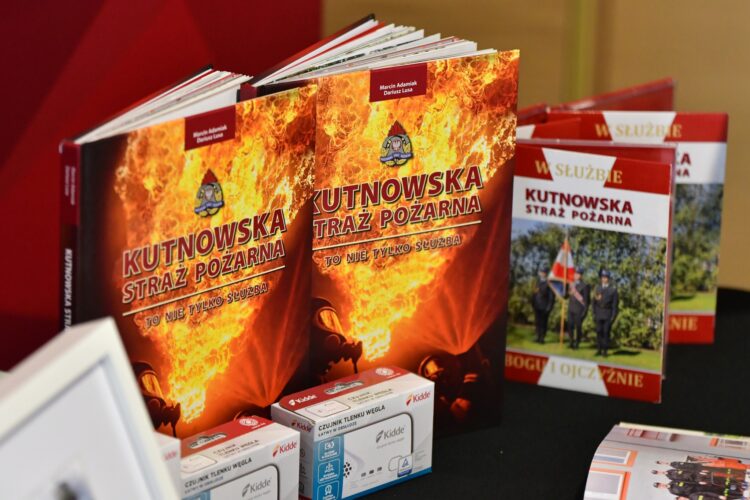 Powiatowe Obchody Dnia Strażaka w Kutnie