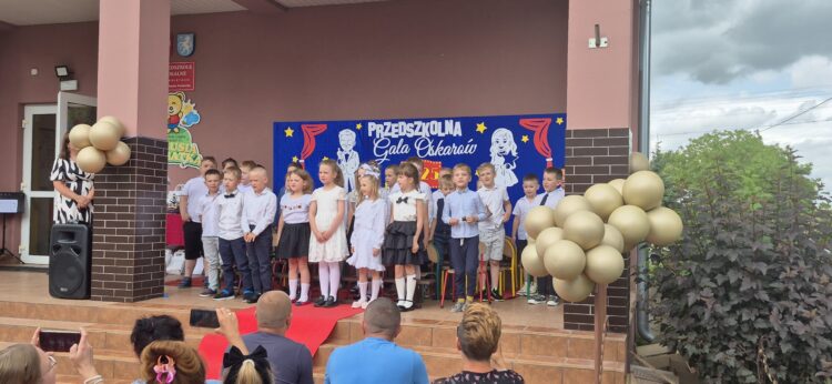 Zakończenie roku szkolnego w Przedszkolu Lokalnym im. Kubusia Puchatka w Łaniętach