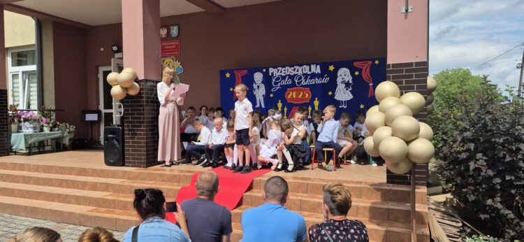 Zakończenie roku szkolnego w Przedszkolu Lokalnym im. Kubusia Puchatka w Łaniętach