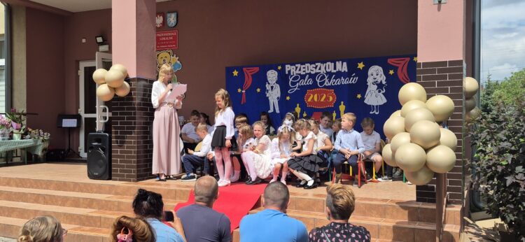 Zakończenie roku szkolnego w Przedszkolu Lokalnym im. Kubusia Puchatka w Łaniętach