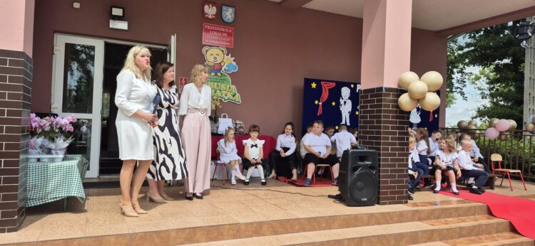 Zakończenie roku szkolnego w Przedszkolu Lokalnym im. Kubusia Puchatka w Łaniętach