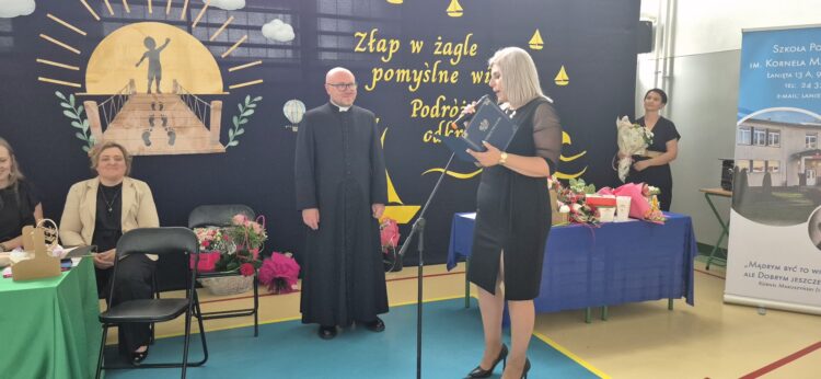 Zakończenie roku szkolnego Szkoła Podstawowa im. Kornela Makuszyńskiego w Łaniętach
