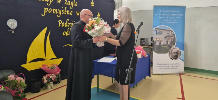 Zakończenie roku szkolnego Szkoła Podstawowa im. Kornela Makuszyńskiego w Łaniętach