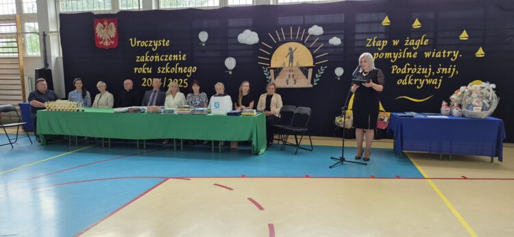 Zakończenie roku szkolnego Szkoła Podstawowa im. Kornela Makuszyńskiego w Łaniętach