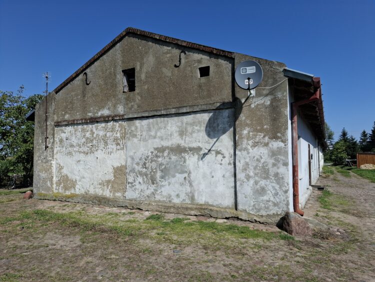 Podpisana umowa na realizację inwestycji polegającej na  termomodernizacji budynków będących w zasobie mieszkaniowym Gminy Łanięta!