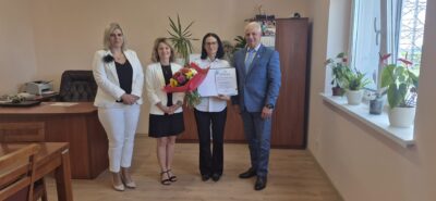 Uroczyste wręczenie aktu nadania stopnia awansu zawodowego nauczyciela.