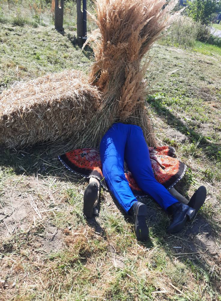 Serdecznie dziękujemy  wszystkim osobom zaangażowanym w przygotowanie witaczy dożynkowych, które pięknie przyozdobiły Naszą Gminę na Święto Plonów.