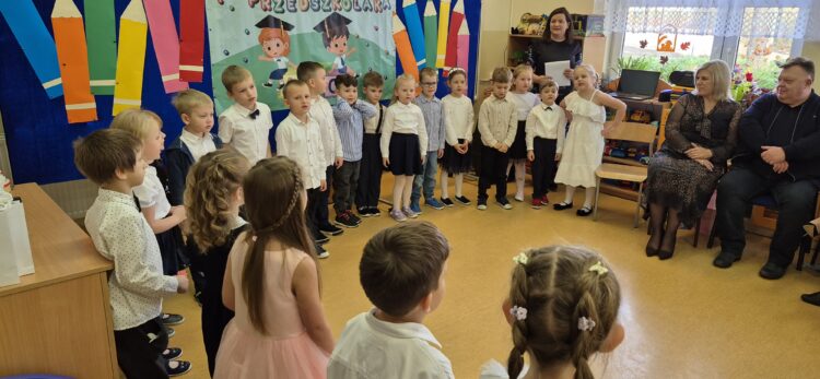 Pasowanie na Starszaka w Przedszkolu im. Kubusia Puchatka w Łaniętach!